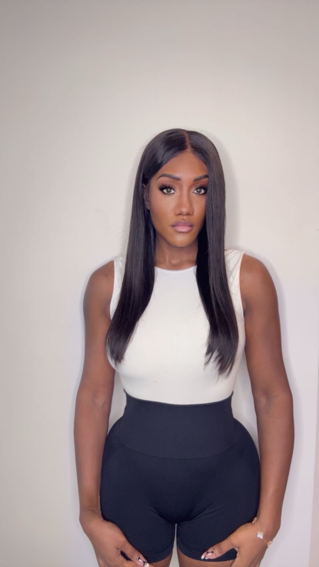 The Signature Straight 18'